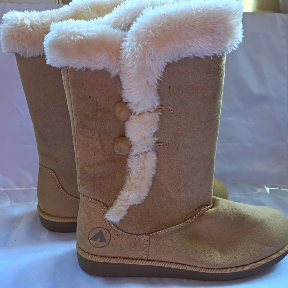 Airwalk Beige Faux Suede Faux Fur Lined Knee High Pull-On Boots 9.5